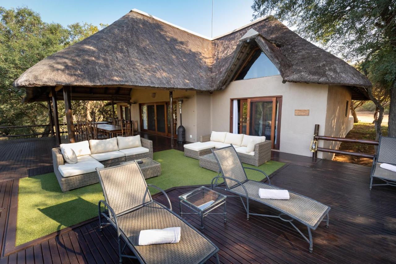 Nyati Safari Lodge Hoedspruit Exterior photo